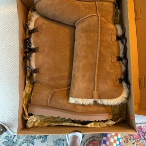 Cozy Tan Ugg Bow Boots
